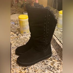 Bear paw boots